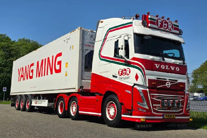 01-4652 | F&R Transport