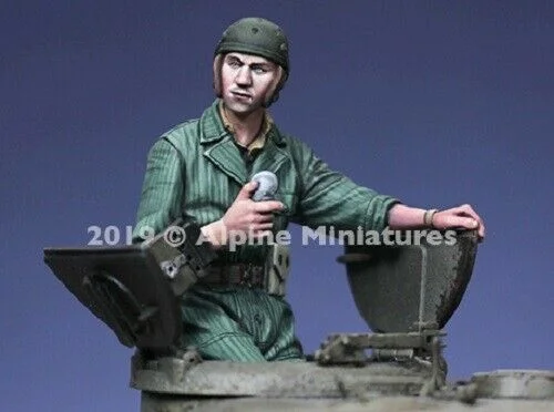 Alpine 1/35 scale resin figure WW2 US Tank Commander Summer