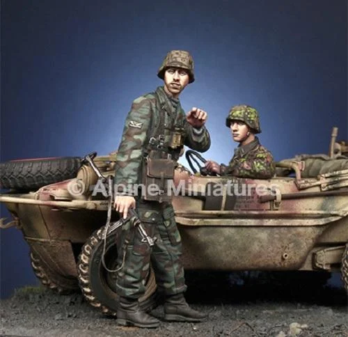 Alpine 1/35 scale resin figure WW2 WSS "HJ" Officer & Driver Set (2 figures)