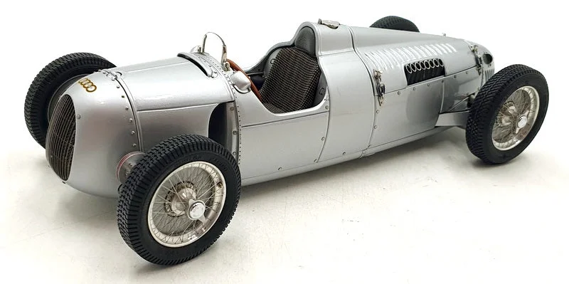 CMC 1/18 Scale Diecast DC24924C - Auto Union Type C 1936/37 - Silver