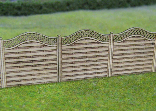 Gaugemaster GM452 OO Gauge Wooden Fence Panel with Lattice Set (3)
