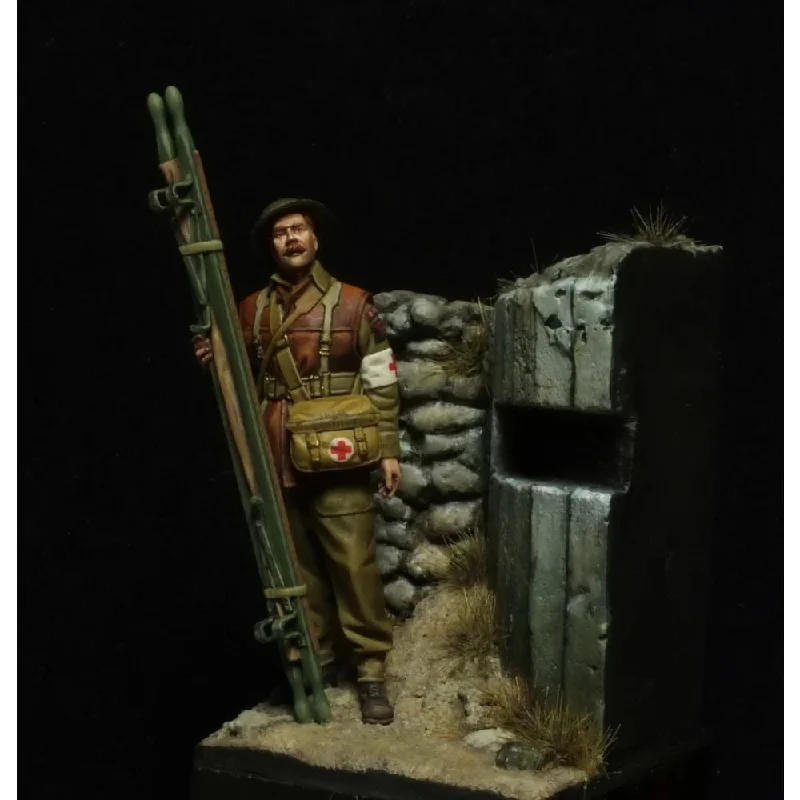 HD Models 1/35 WW2 British Commonwealth Medical Corps (figure & base)