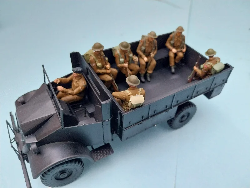 Homefront WW2 British Commonwealth Infantry Seated 1/35 scale 6 figures + Driver