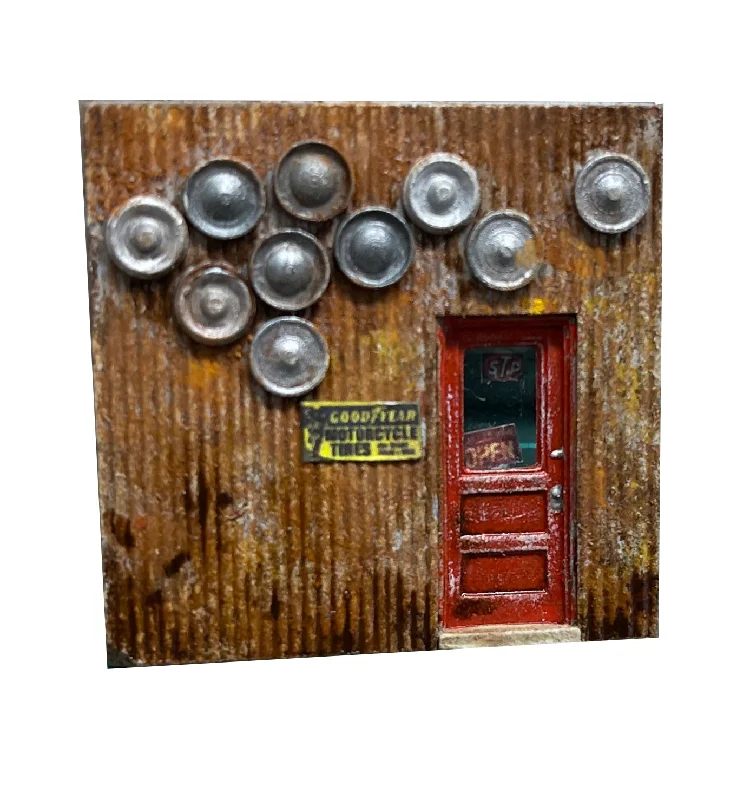 Hub Cap Wall  - Resin Detail Part HO Scale
