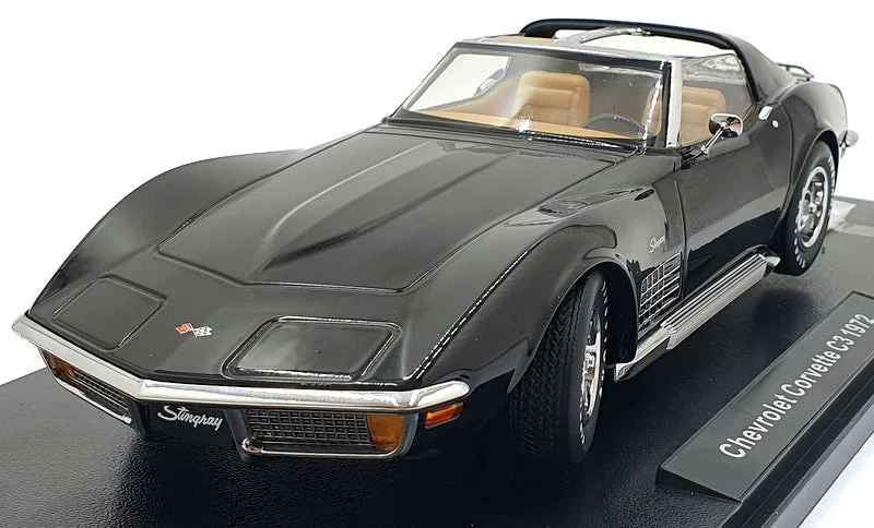KK Scale 1/18 Scale KKDC181224 - 1972 Chevrolet Corvette C3 - Black