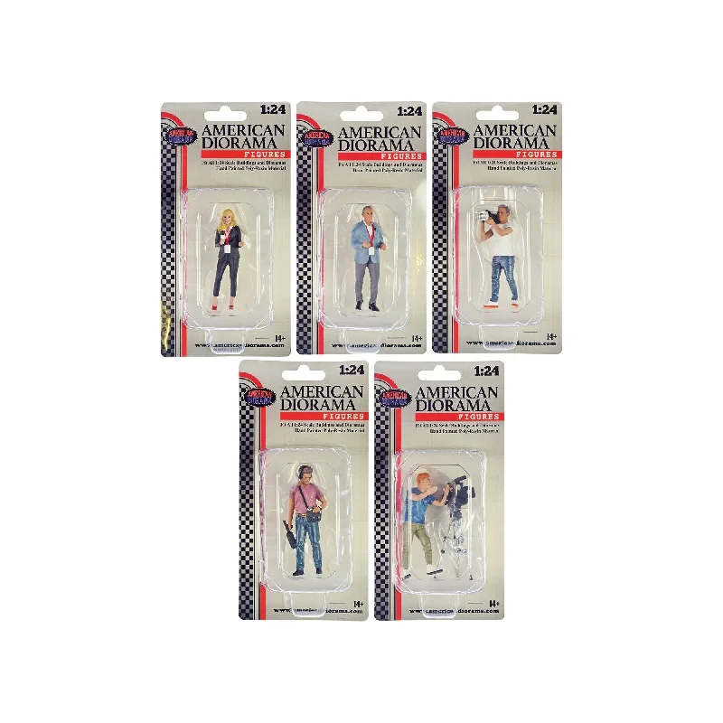 "On-Air" 6 piece Figures and Accessory Set for 1/24 Scale Models by American Diorama