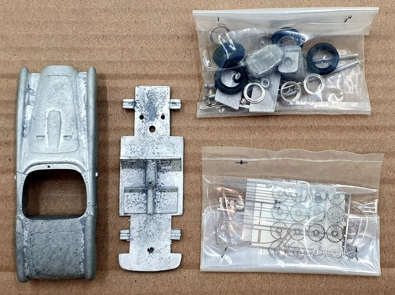 Tameo 1/43 Scale Unbuilt Kit TMK15 - Ferrari 340 Mexico Cabriolet Road Car 1953